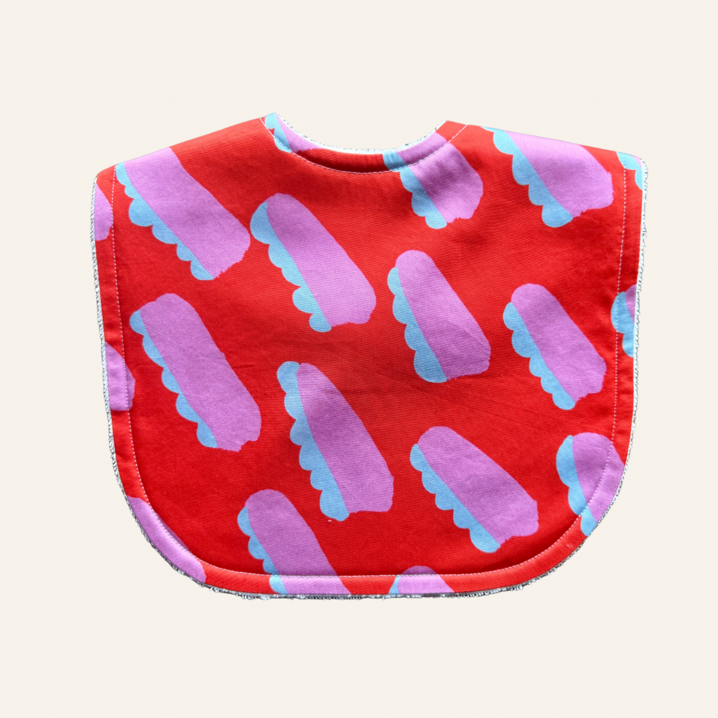 Scalloped Dash by Katie Kortman | Classic Bib